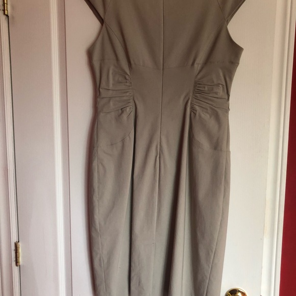 Evening dress - Picture 6 of 6